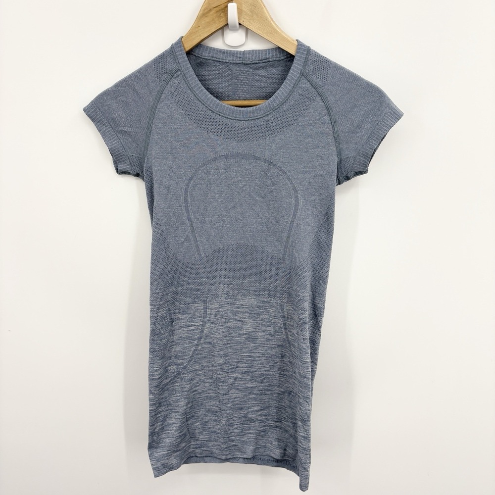 Lululemon Swiftly Tech Top Women 2 Short Sleeve Yoga Running Stretch Soft Gym